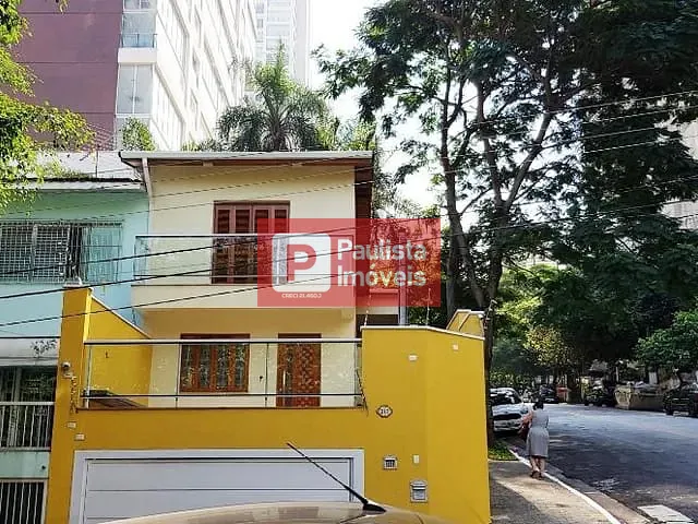 Casa com 230m² 3 quartos e 5 banheiros, à venda ou para alugar, no bairro Campo Belo em São Paulo
