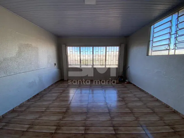 Casa 3 quartos e 2 banheiros, para alugar, no bairro Santa Maria em Chapecó