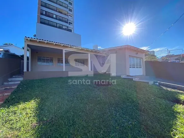Casa 3 quartos e 2 banheiros, para alugar, no bairro Santa Maria em Chapecó