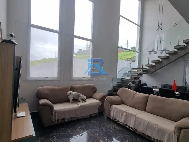 Casa com 417m² 4 quartos e 3 banheiros, à venda, no bairro Bairro Itapema em Itatiba