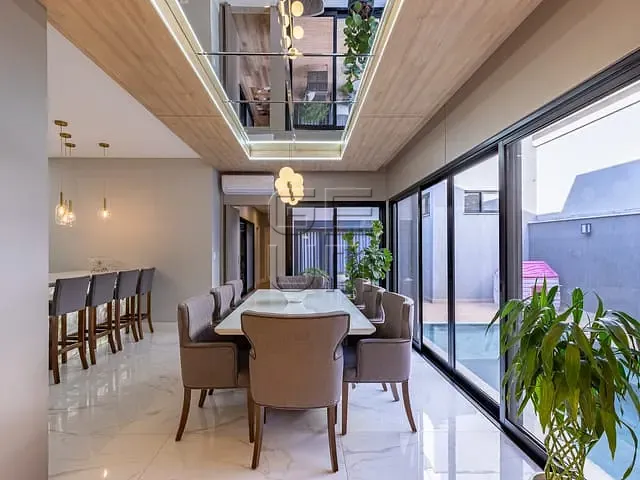 Casa com 316m² 3 quartos e 4 banheiros, à venda, no bairro Esperança em Londrina