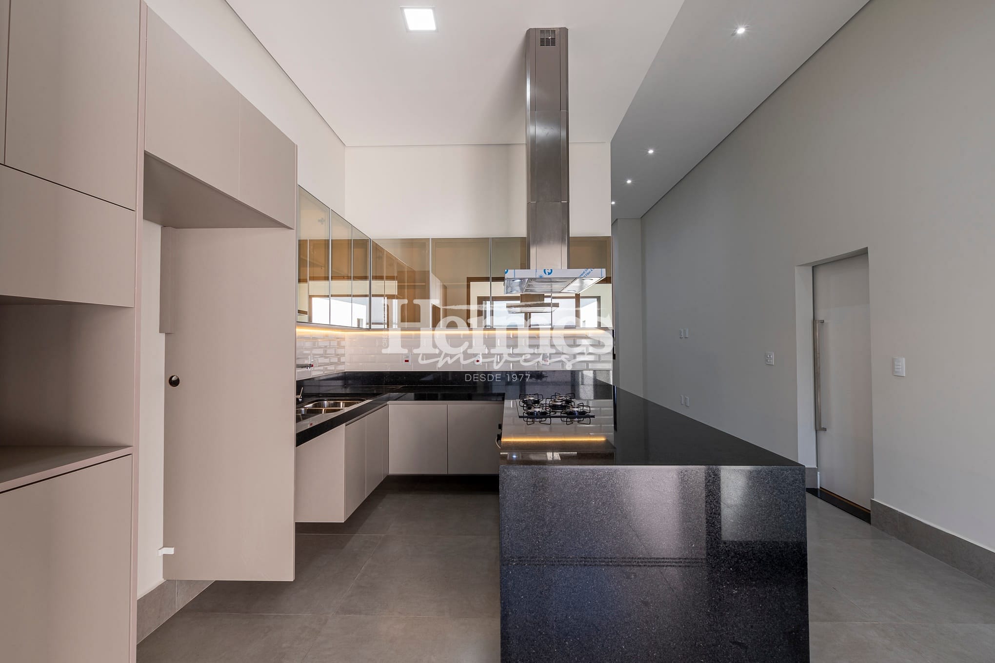 Casa, 3 quartos, 198 m² - Foto 35