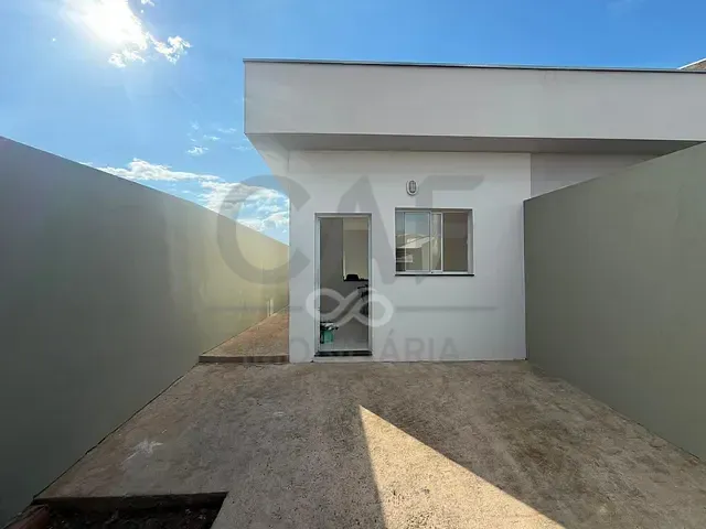 Casa com 126m² 2 quartos e 2 banheiros, à venda, no bairro Residencial Reserva da Barra em Jaguariúna