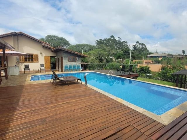 Casa com 1298m² 3 quartos e 4 banheiros, à venda, no bairro Los Álamos em Vargem Grande Paulista