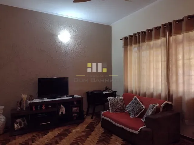 Casa com 280m² 3 quartos e 1 banheiro, à venda, no bairro Vila Menuzzo em Sumaré