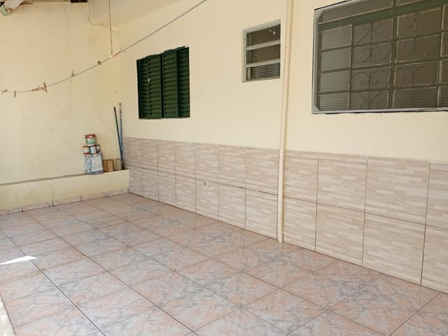 Casa 2 quartos e 1 banheiro, à venda, no bairro Parque Jambeiro em Campinas