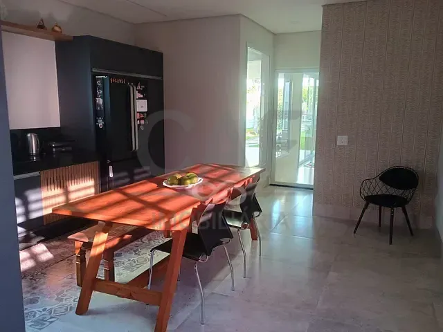 Casa com 581m² 3 quartos e 4 banheiros, à venda, no bairro Residencial Portal do Sol em Holambra