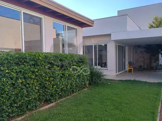 Casa com 581m² 3 quartos e 4 banheiros, à venda, no bairro Residencial Portal do Sol em Holambra