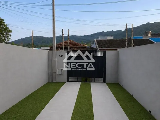 Casa com 140m² 1 quarto e 1 banheiro, à venda, no bairro Massaguaçu em Caraguatatuba