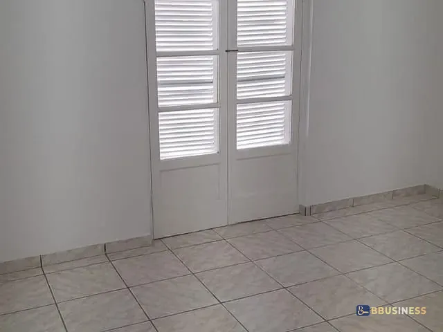Casa 2 quartos e 1 banheiro, à venda, no bairro Parque Residencial Vila União em Campinas