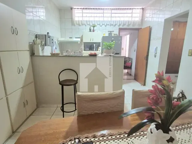 Casa com 200m² 3 quartos e 3 banheiros, à venda, no bairro Vila de Vecchi em Jundiaí