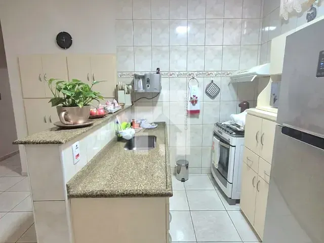 Casa com 200m² 3 quartos e 3 banheiros, à venda, no bairro Vila de Vecchi em Jundiaí