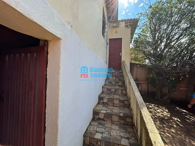 Casa com 240m² 2 quartos e 1 banheiro, à venda, no bairro Vila Rica em Guaxupé