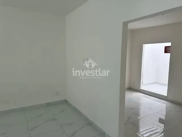 Casa 2 quartos e 2 banheiros, à venda, no bairro Três Irmãs em Campina Grande