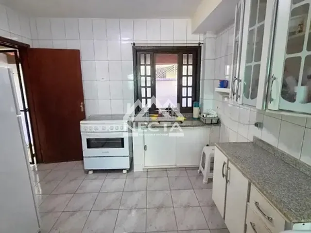 Casa com 80m² 2 quartos e 3 banheiros, à venda, no bairro MARTIM DE SÁ em Caraguatatuba