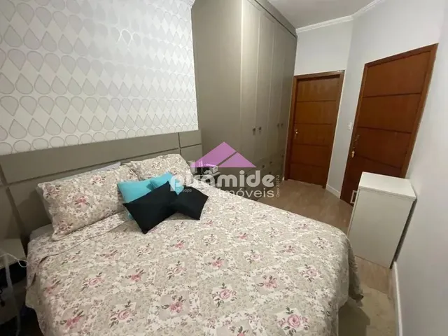 Casa com 140m² 3 quartos e 3 banheiros, à venda, no bairro Villa Branca em Jacareí