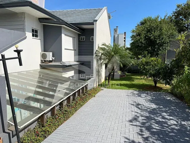 Casa com 507m² 5 quartos e 4 banheiros, à venda, no bairro Jardim Itália em Chapecó