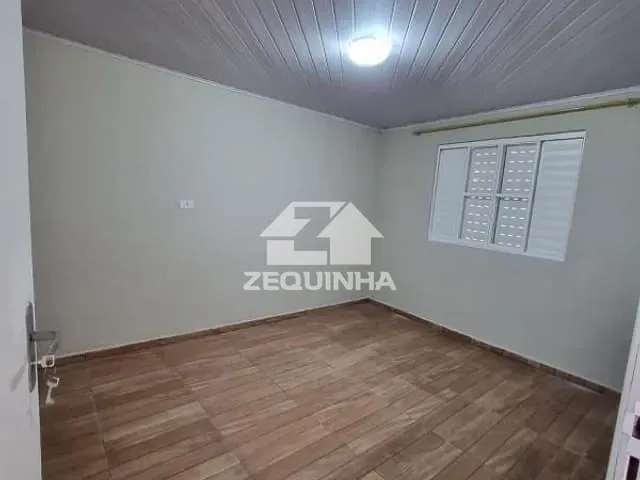 Casa com 125m² 2 quartos e 1 banheiro, à venda, no bairro Jd Dabril em Osasco