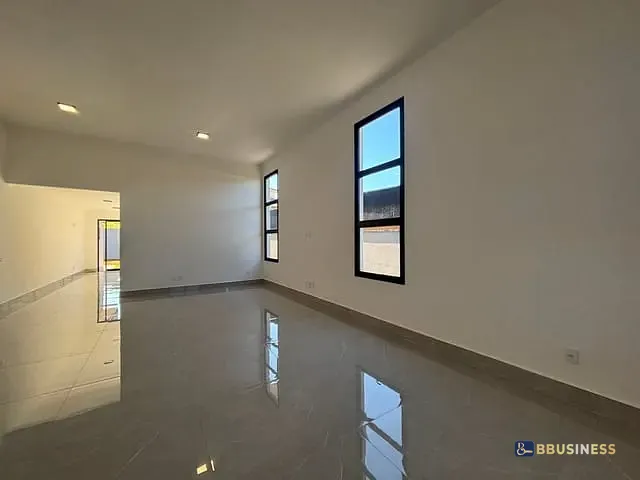 Casa com 535m² 3 quartos e 5 banheiros, à venda, no bairro San Diego em Vargem Grande Paulista