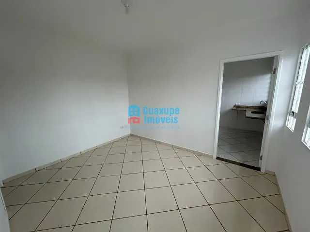 Casa 1 quarto e 1 banheiro, à venda, no bairro Alto da Colina em Guaxupé