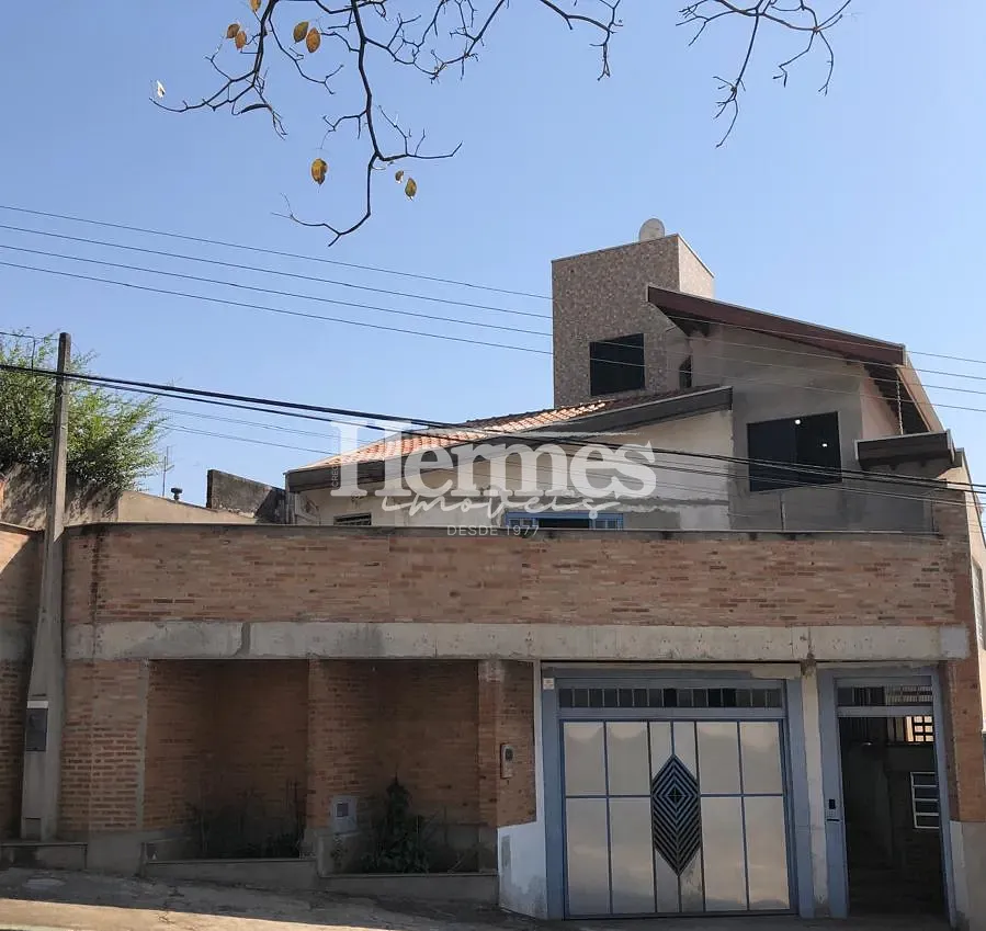 Casa, 5 quartos, 302 m² - Foto 1