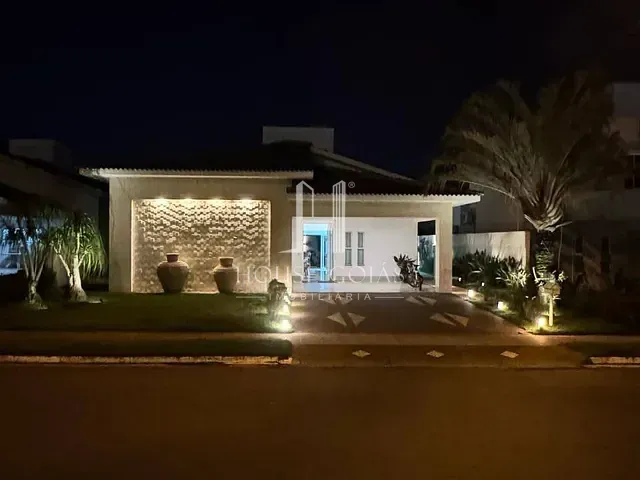 Casa com 486m² 3 quartos e 4 banheiros, à venda, no bairro Residencial Granville em Goiânia
