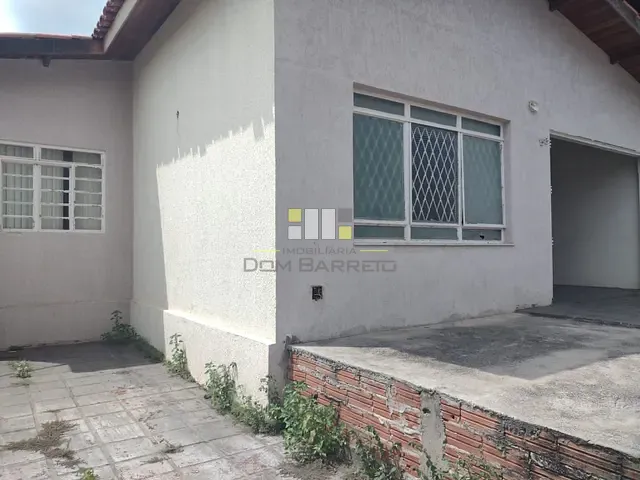 Casa com 300m² 3 quartos e 2 banheiros, à venda, no bairro Jardim Alvorada em Sumaré