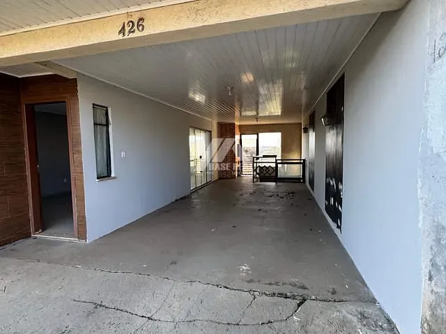 Casa 2 quartos e 3 banheiros, à venda, no bairro Vila Bela em Guarapuava