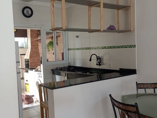 Casa 2 quartos e 1 banheiro, à venda, no bairro Maitinga em Bertioga