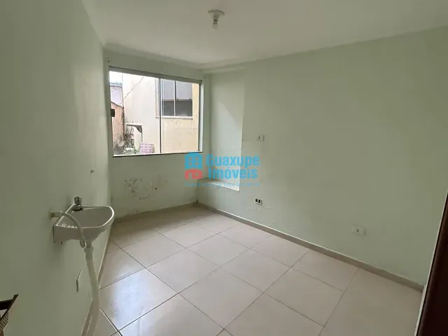 Casa 1 quarto e 1 banheiro, para alugar, no bairro Centro em Guaxupé