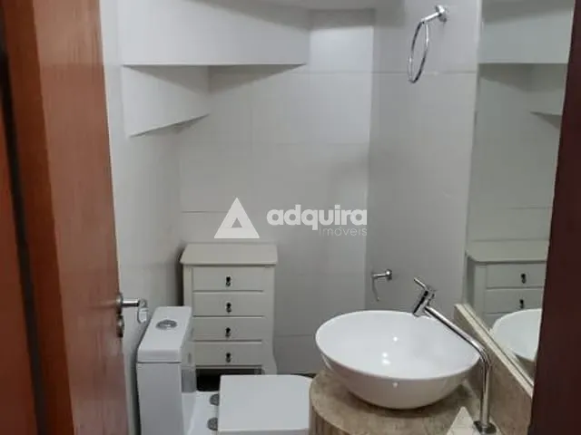 Sobrado com 98m² 2 quartos e 2 banheiros, à venda, no bairro Contorno em Ponta Grossa