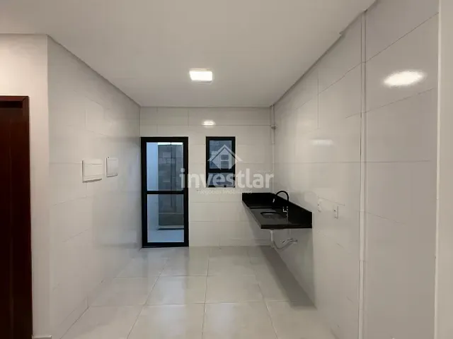 Casa 3 quartos e 2 banheiros, à venda, no bairro Serrotão em Campina Grande
