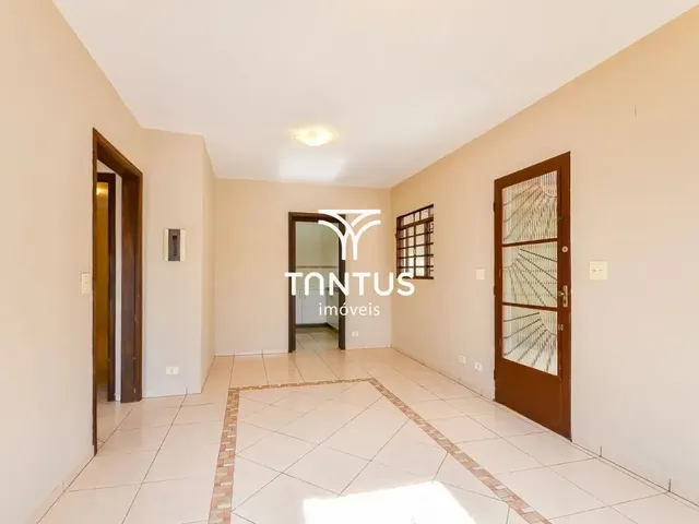 Casa com 308m² 4 quartos e 3 banheiros, à venda, no bairro Fanny em Curitiba