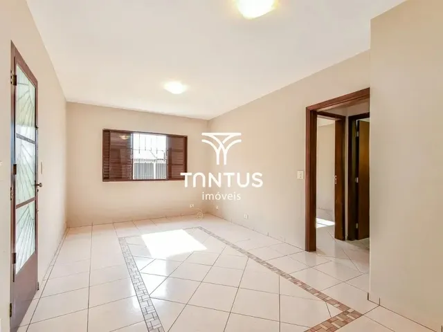 Casa com 308m² 4 quartos e 3 banheiros, à venda, no bairro Fanny em Curitiba