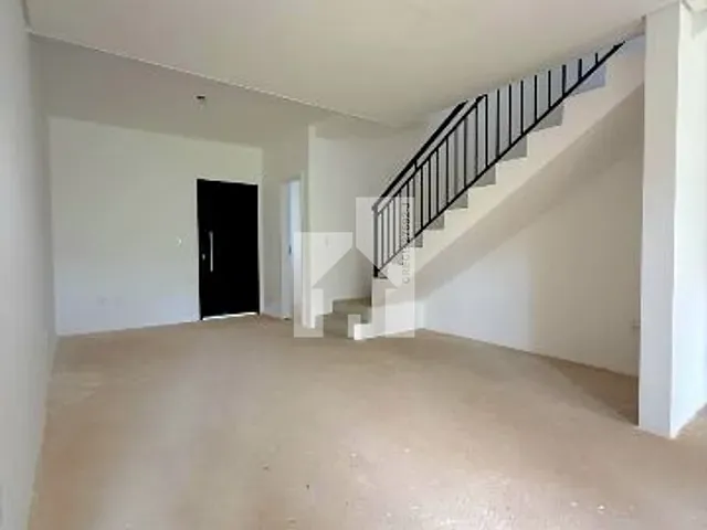 Casa com 111m² 2 quartos e 3 banheiros, à venda, no bairro Jardim Carolina em Jundiaí