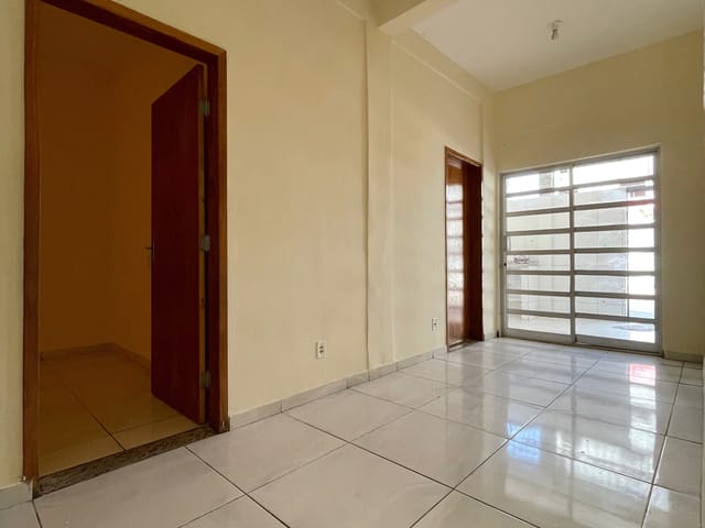 Foto do Casa - Casa independente com 02 quartos, Piratininga, Belo Horizonte, MG | Deltalar Imóveis