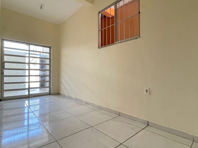 Foto do Casa - Casa independente com 02 quartos, Piratininga, Belo Horizonte, MG | Deltalar Imóveis