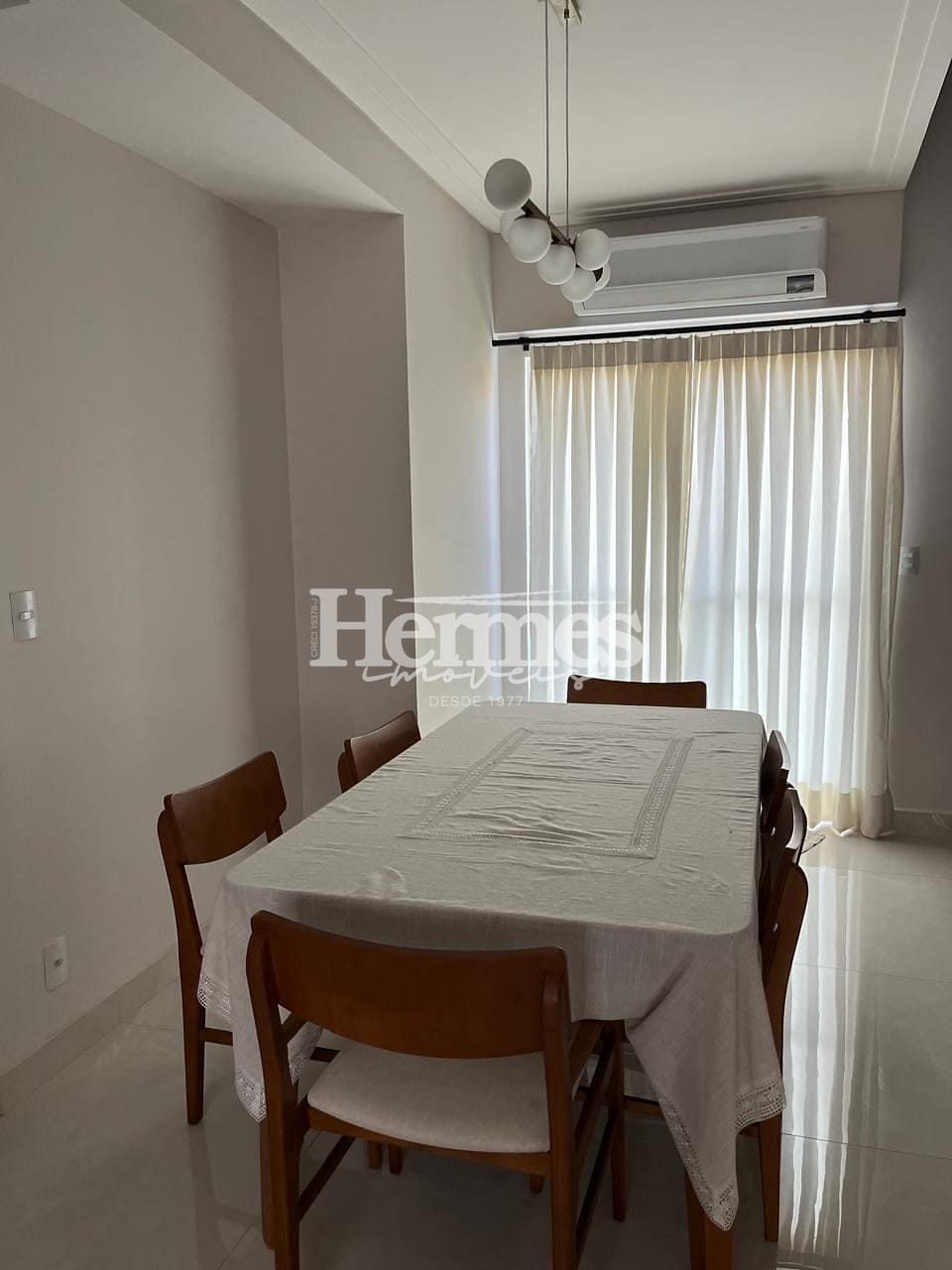 Casa à venda com 2 quartos, 84m² - Foto 4