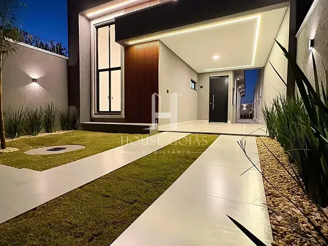 Casa com 211m² 3 quartos e 3 banheiros, à venda, no bairro Cardoso Continuação em Aparecida de Goiânia