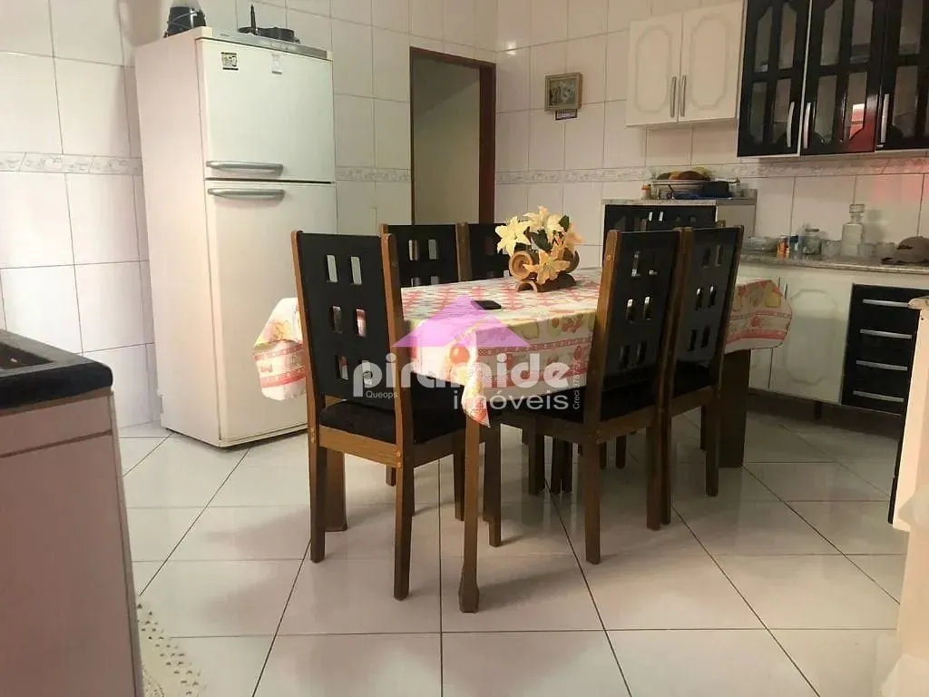 Casa, 3 quartos, 157 m² - Foto 6
