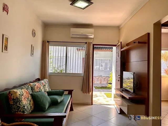 Casa 2 quartos e 2 banheiros, à venda, no bairro Maitinga em Bertioga
