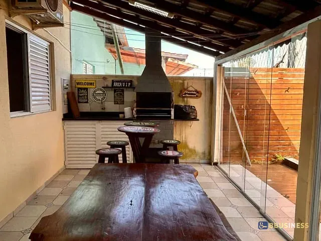 Casa 2 quartos e 2 banheiros, à venda, no bairro Maitinga em Bertioga