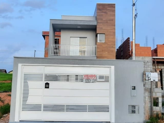 Casa com 100m² 3 quartos e 3 banheiros, à venda, no bairro Chácara Roselândia em Cotia