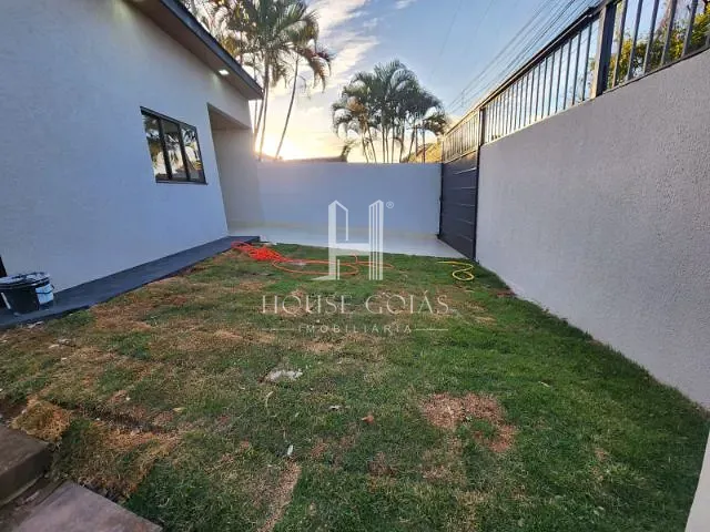 Casa com 223m² 3 quartos e 3 banheiros, à venda, no bairro Garavelo Residencial Park em Aparecida de Goiânia