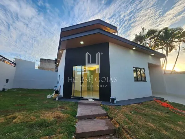 Casa com 223m² 3 quartos e 3 banheiros, à venda, no bairro Garavelo Residencial Park em Aparecida de Goiânia