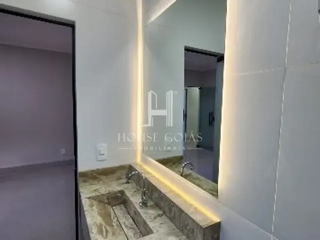 Casa com 223m² 3 quartos e 3 banheiros, à venda, no bairro Garavelo Residencial Park em Aparecida de Goiânia