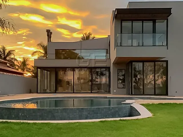 Casa 7 quartos e 9 banheiros, à venda, no bairro Ilha do Sol em Primeiro de Maio