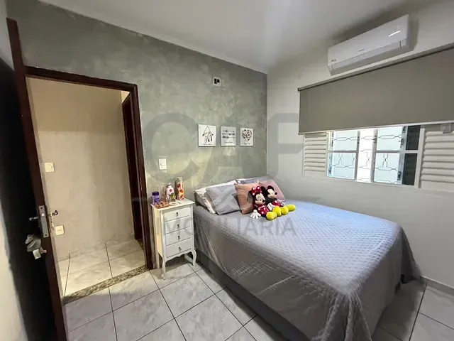 Casa 2 quartos e 2 banheiros, para alugar, no bairro Jardim Modelo em Amparo