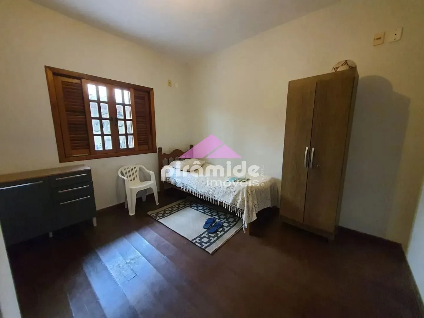 Casa, 4 quartos, 240 m² - Foto 8