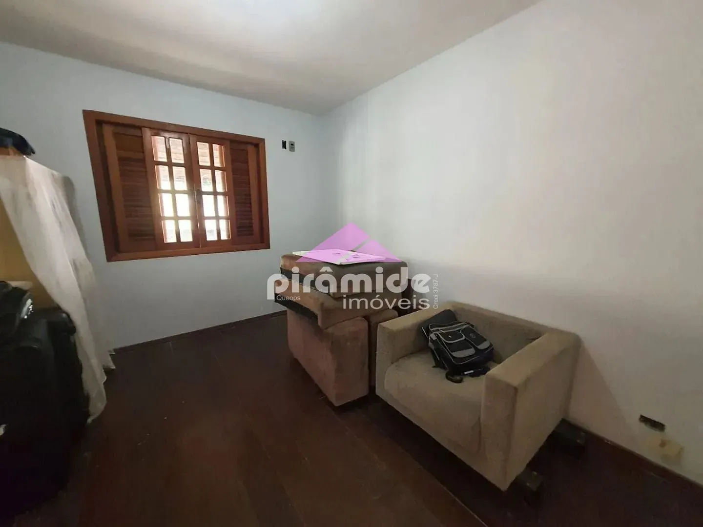 Casa, 4 quartos, 240 m² - Foto 17